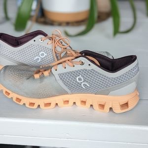 On Cloud Running Sneakers